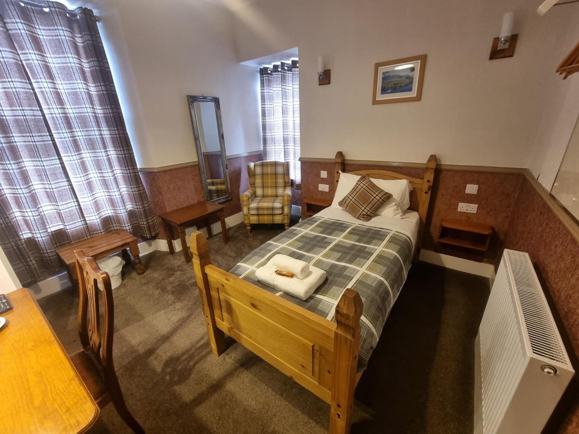 Roy Bridge Hotel Fort William Ngoại thất bức ảnh